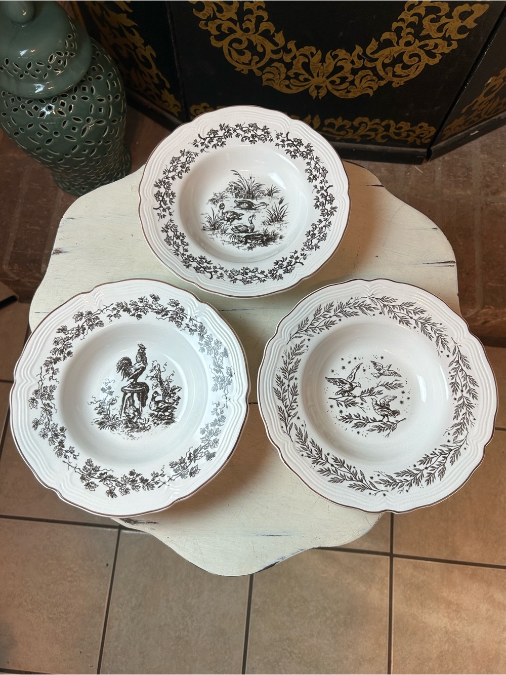 TABLETOPS UNLIMITED New England Toile Soup Bowls Gamebirds White Black Set of 3